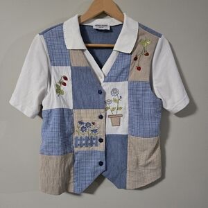 Alfred Dunner Petite Shirt with Embroidered Flowers